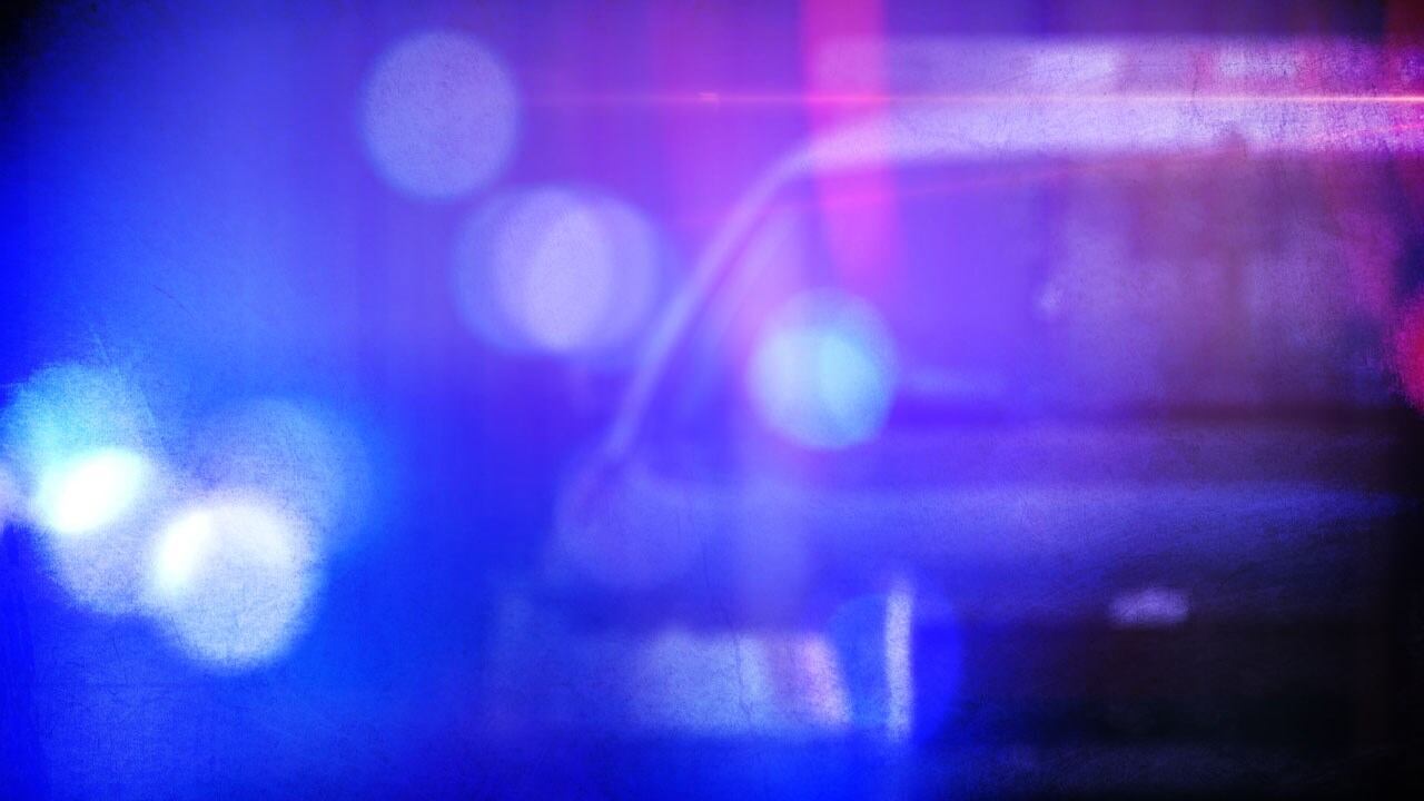 Croisan Creek Road closed in Salem after elderly passenger dies in car crash - Vimarsana News