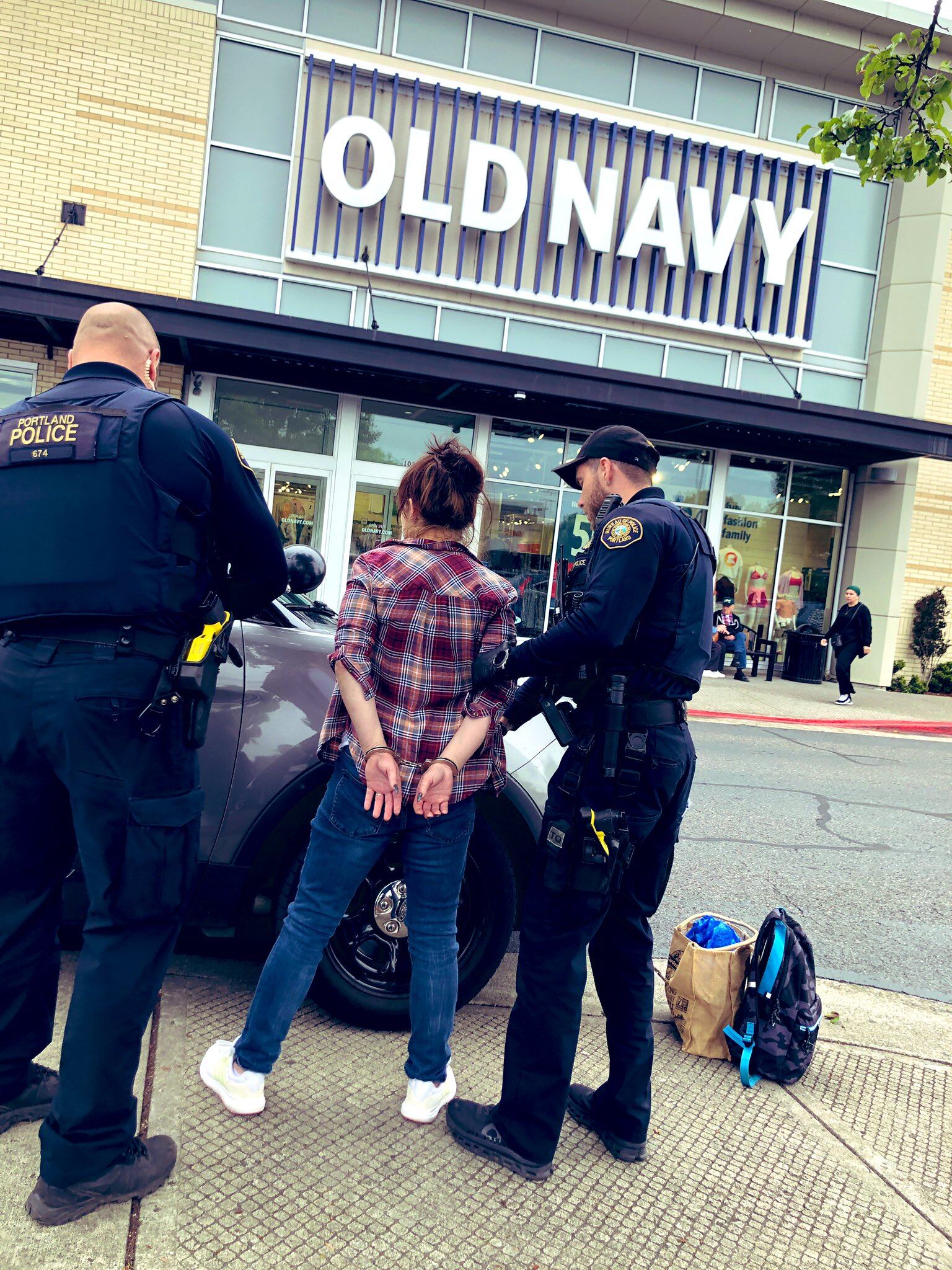 14 arrested in retail theft mission at Cascade Station - Vimarsana News
