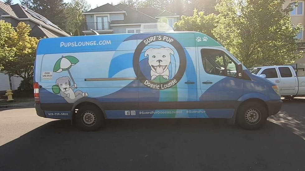 Surf's Pup Doggie Lounge